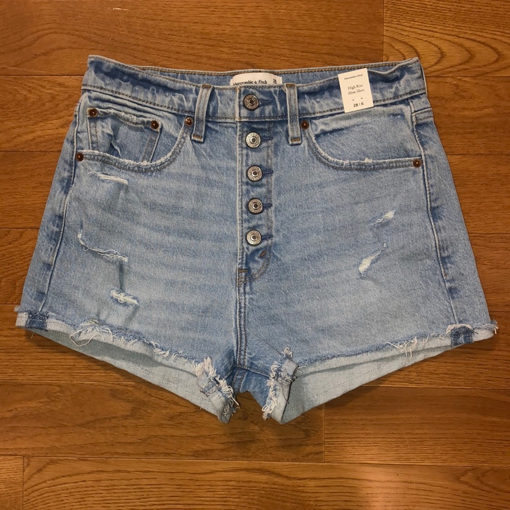 Women’s jean shorts